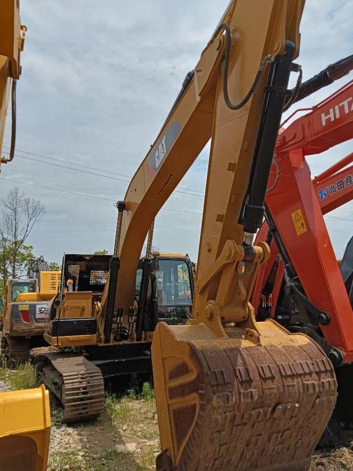 CAT 325 D - Excavadora de cadenas: foto 1 CAT 325 D - Excavadora de cadenas: foto 1