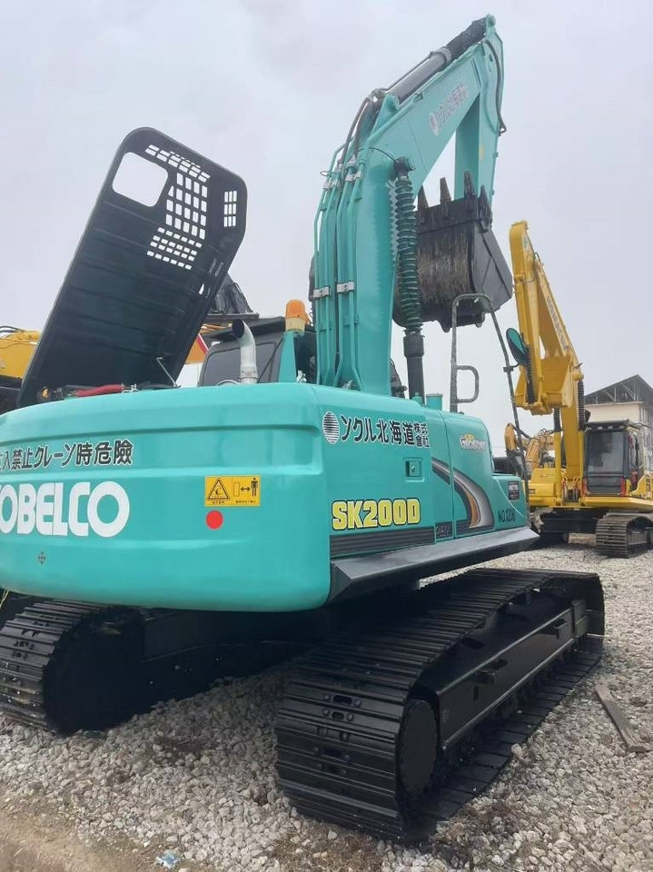 Kobelco 200 - Excavadora de cadenas: foto 1 Kobelco 200 - Excavadora de cadenas: foto 1