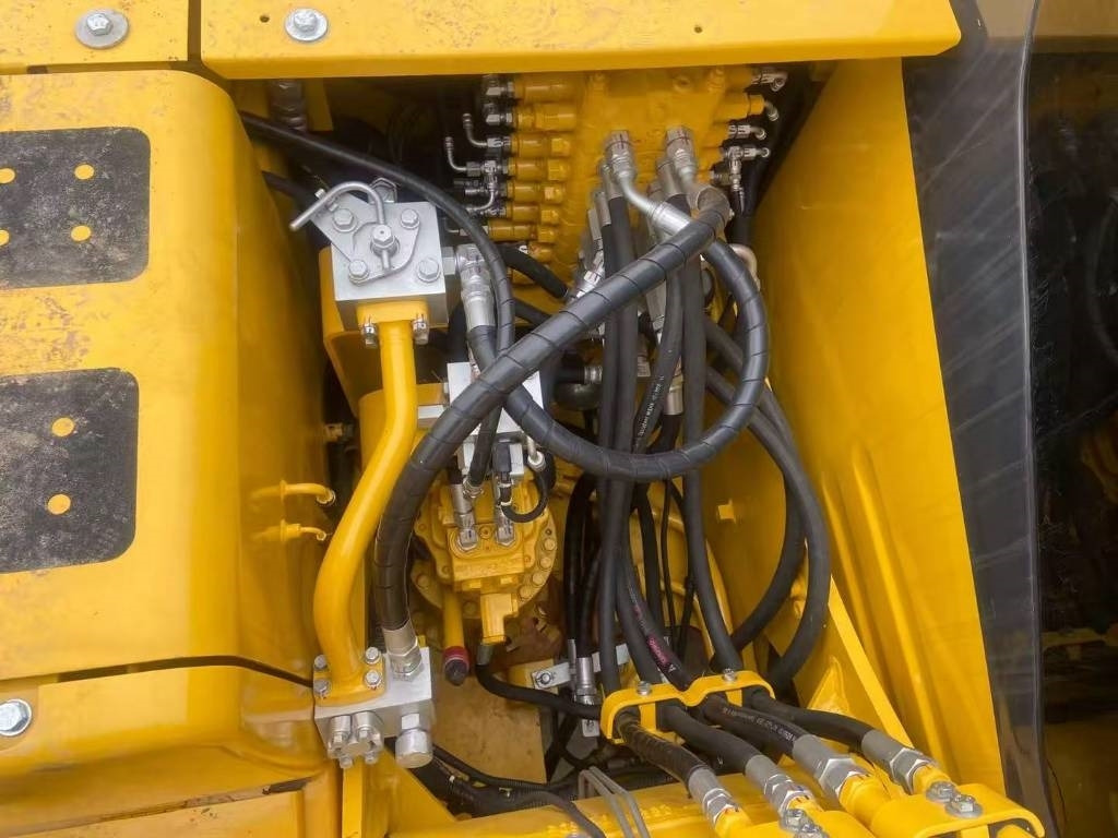 Komatsu PC 130 - Excavadora de cadenas: foto 5 Komatsu PC 130 - Excavadora de cadenas: foto 5