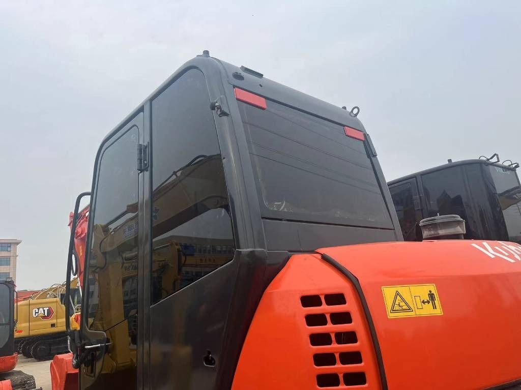 Kubota 183 - Excavadora de cadenas: foto 2 Kubota 183 - Excavadora de cadenas: foto 2