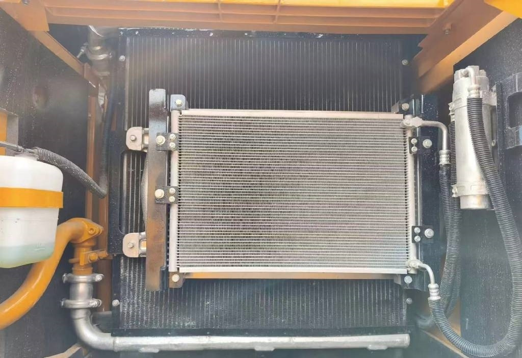 Sany SY 215  - Excavadora de cadenas: foto 5 Sany SY 215  - Excavadora de cadenas: foto 5