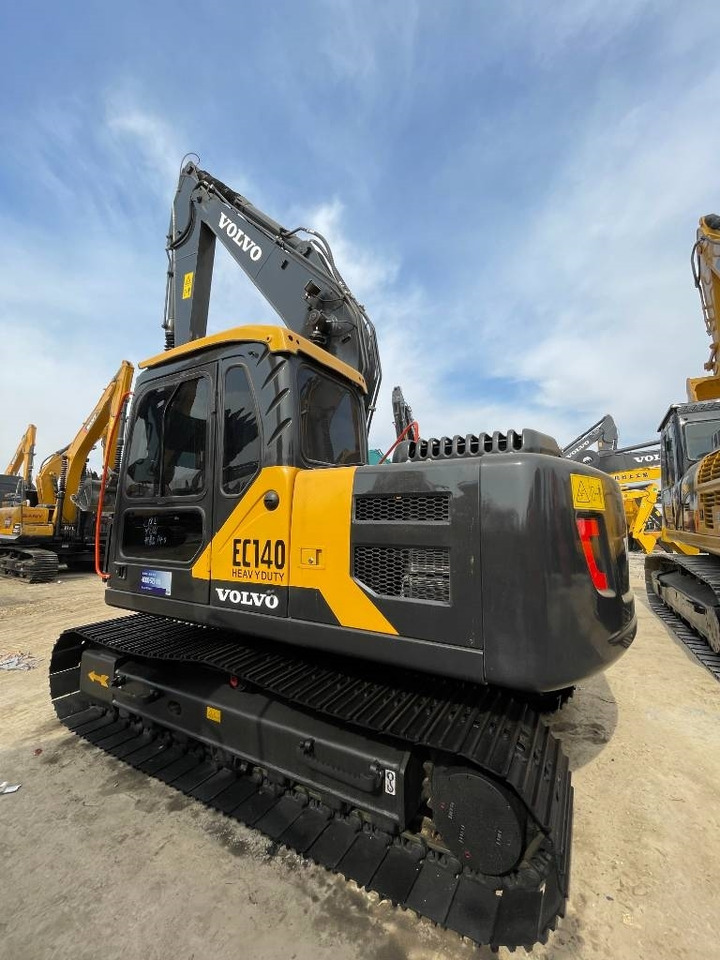 Excavadora de cadenas Volvo EC 140: foto 10