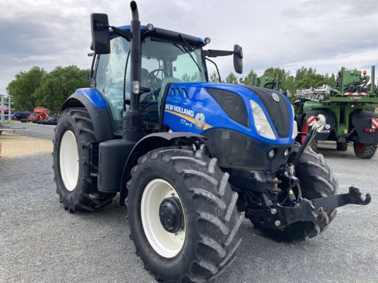 New Holland T7.165 S - Tractor: foto 2 New Holland T7.165 S - Tractor: foto 2
