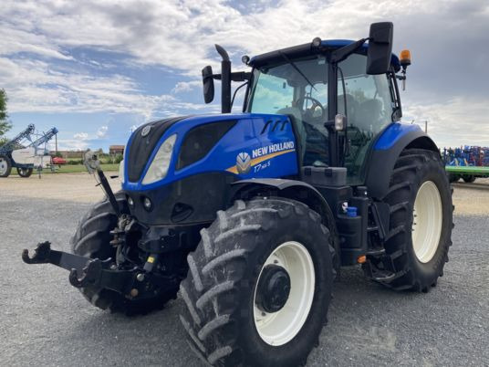 New Holland T7.165 S - Tractor: foto 1 New Holland T7.165 S - Tractor: foto 1