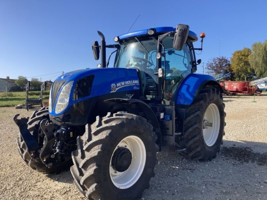 New Holland T7.210 - Tractor: foto 1 New Holland T7.210 - Tractor: foto 1