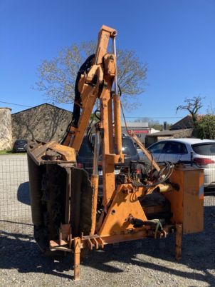 Nicolas 4400 - Desbrozadora de brazo: foto 1 Nicolas 4400 - Desbrozadora de brazo: foto 1