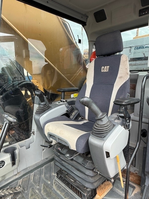 Excavadora de cadenas CAT 374 F L: foto 16