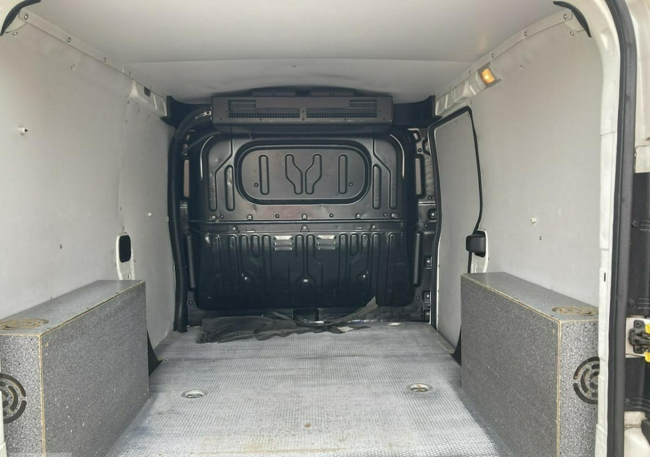 Fiat Doblo Fiat Doblo 1,6 jtd ECO Flex chłodnia do leków 2017 - Frigorífico furgoneta: foto 4 Fiat Doblo Fiat Doblo 1,6 jtd ECO Flex chłodnia do leków 2017 - Frigorífico furgoneta: foto 4