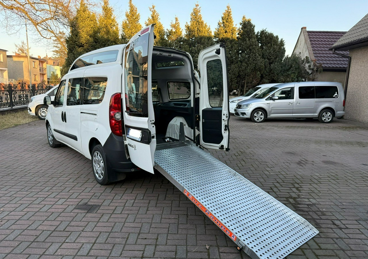 Fiat Doblo II Doblo 1.6-120KM dla Niepełnosprawnych RAMPA Inwalida Model 2020 - Coche: foto 1 Fiat Doblo II Doblo 1.6-120KM dla Niepełnosprawnych RAMPA Inwalida Model 2020 - Coche: foto 1