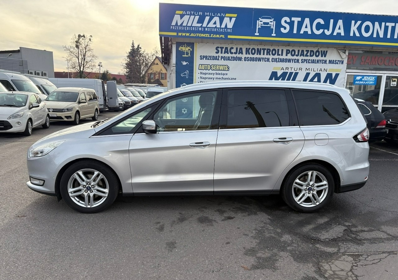Ford Galaxy V 2.0Tdci 180KM Automat Titanium+ 7osobowy Navi LED Asystent Nagłośnie - Coche: foto 3 Ford Galaxy V 2.0Tdci 180KM Automat Titanium+ 7osobowy Navi LED Asystent Nagłośnie - Coche: foto 3