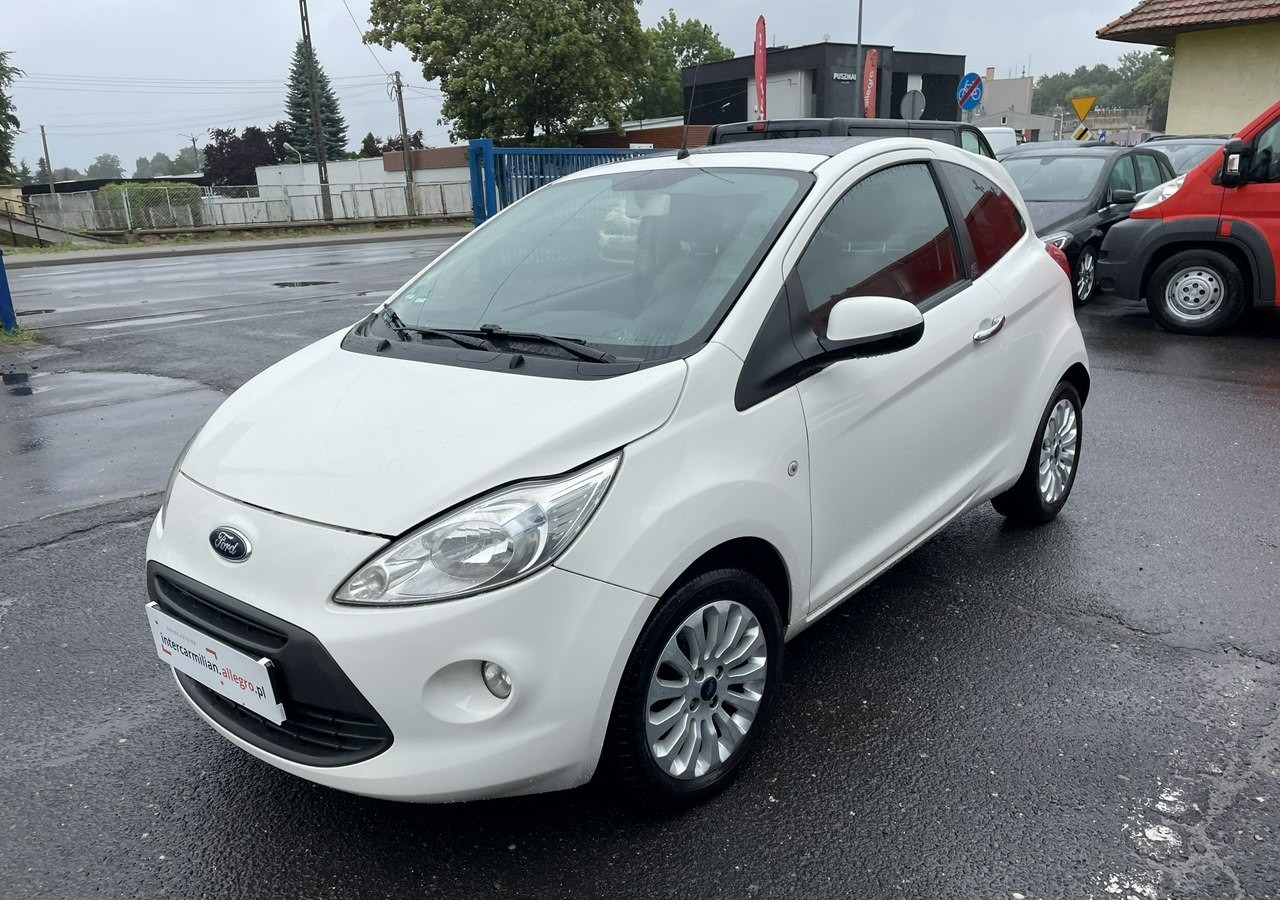 Ford KA II Ford KA 1.2 Champions Edition Klima Panorama 2012 - Hatchback: foto 1 Ford KA II Ford KA 1.2 Champions Edition Klima Panorama 2012 - Hatchback: foto 1