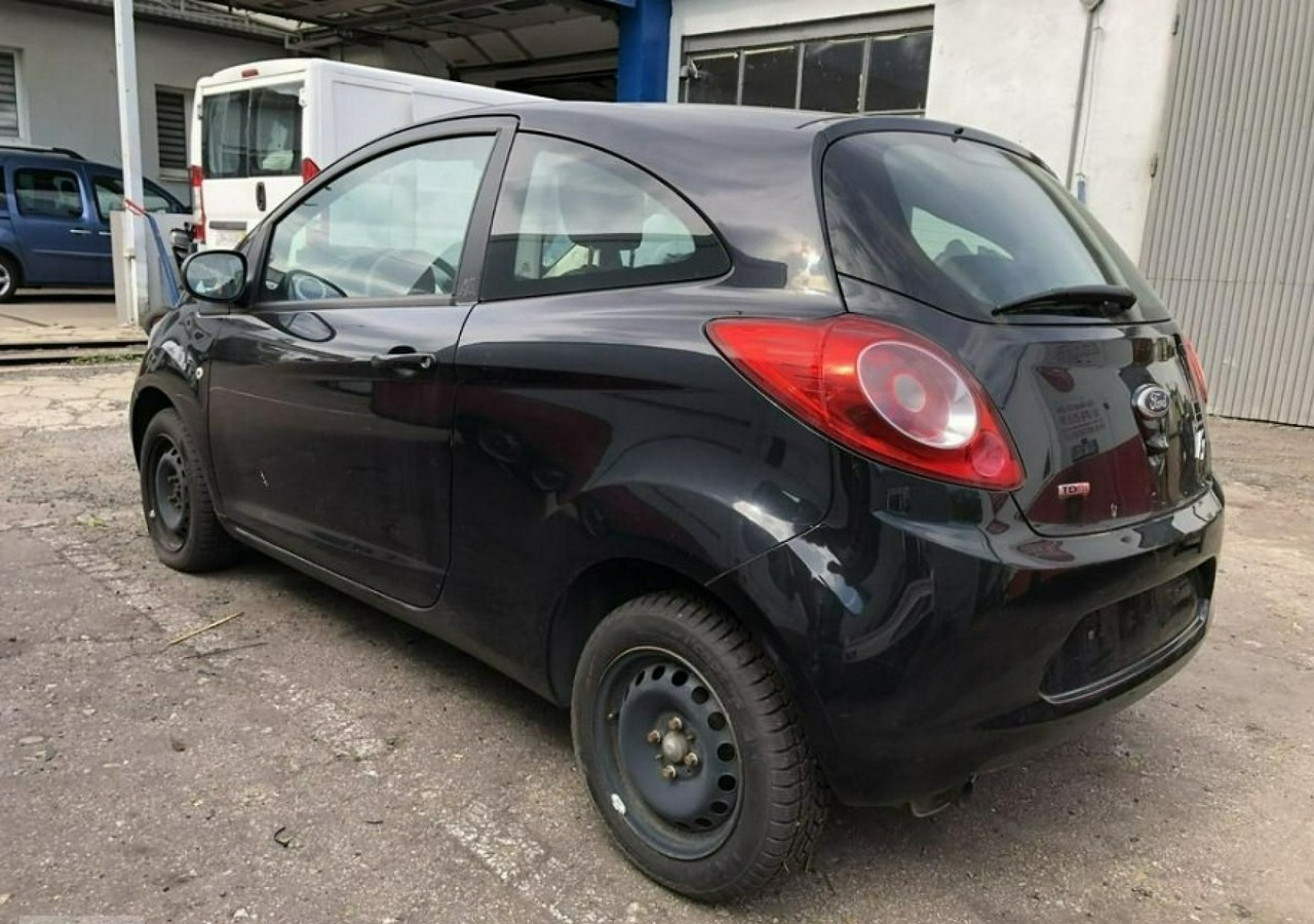Ford KA II Ford KA 1,3 tdci 75KM 2012 - Coche: foto 4 Ford KA II Ford KA 1,3 tdci 75KM 2012 - Coche: foto 4