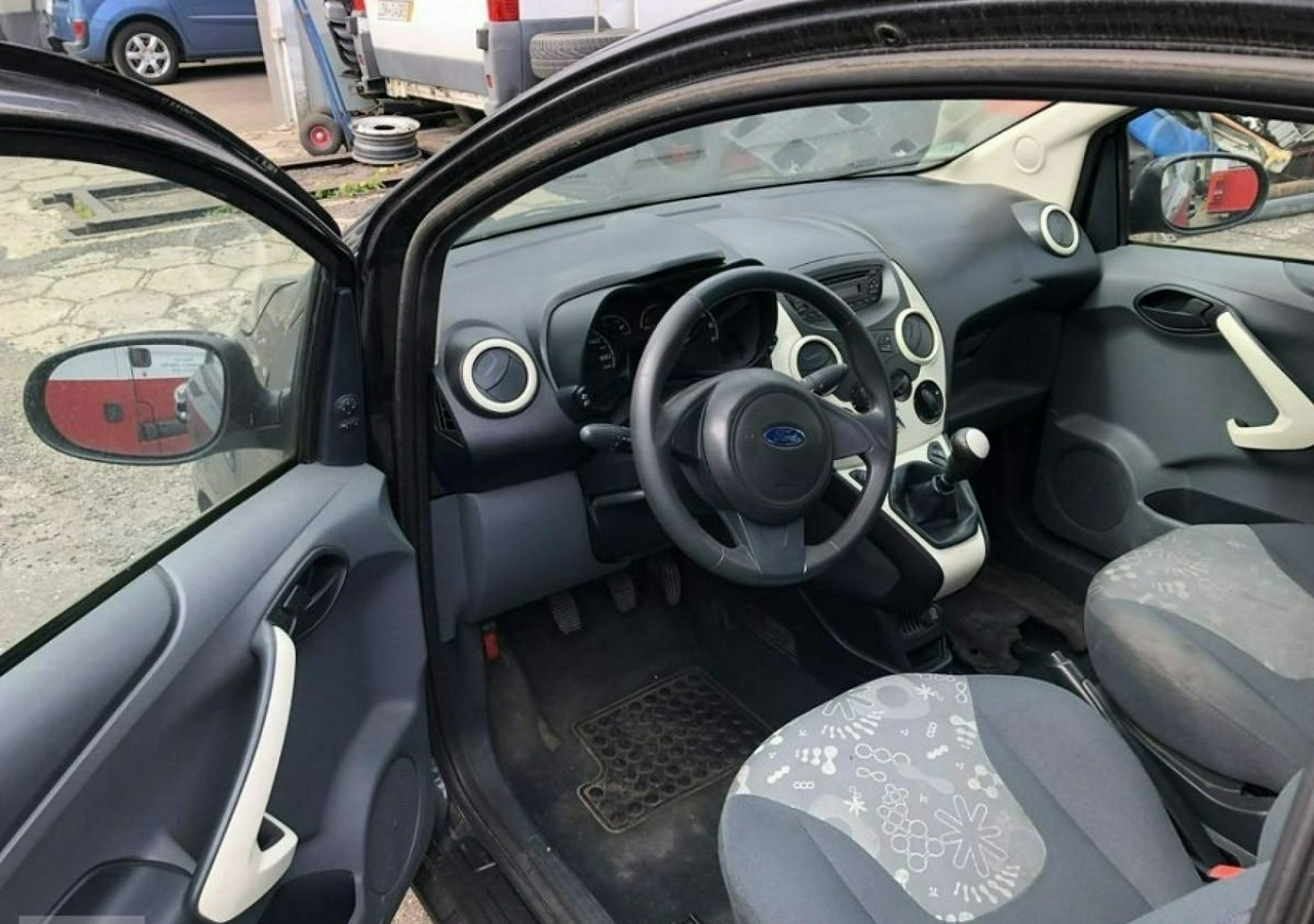 Ford KA II Ford KA 1,3 tdci 75KM 2012 - Coche: foto 2 Ford KA II Ford KA 1,3 tdci 75KM 2012 - Coche: foto 2