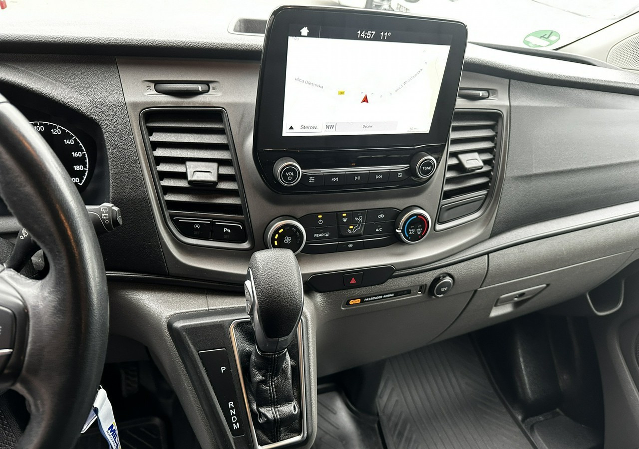 Ford Transit Custom Custom do przewozu Niepełnosprawnych inwalida rampa Model 2021 PFRO - Furgoneta de pasajeros: foto 5 Ford Transit Custom Custom do przewozu Niepełnosprawnych inwalida rampa Model 2021 PFRO - Furgoneta de pasajeros: foto 5