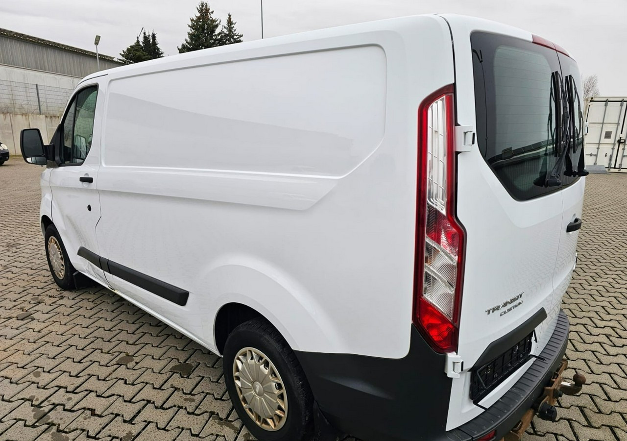 Ford Transit Transit Custom Ford Transit Custom 2.2-125KM Klima 2015 - Furgón: foto 3 Ford Transit Transit Custom Ford Transit Custom 2.2-125KM Klima 2015 - Furgón: foto 3
