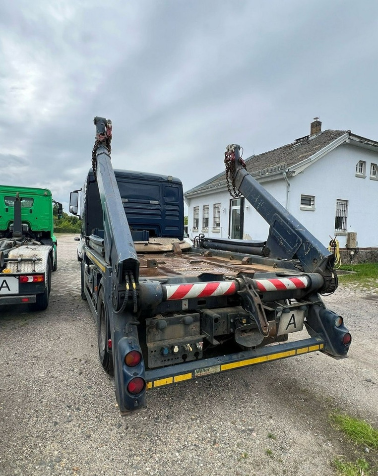 MAN Inny MAN Man TGX 18.400 Bramowiec hakowiec Meiler Model 2012 - Portacontenedor de cadenas camión: foto 4 MAN Inny MAN Man TGX 18.400 Bramowiec hakowiec Meiler Model 2012 - Portacontenedor de cadenas camión: foto 4