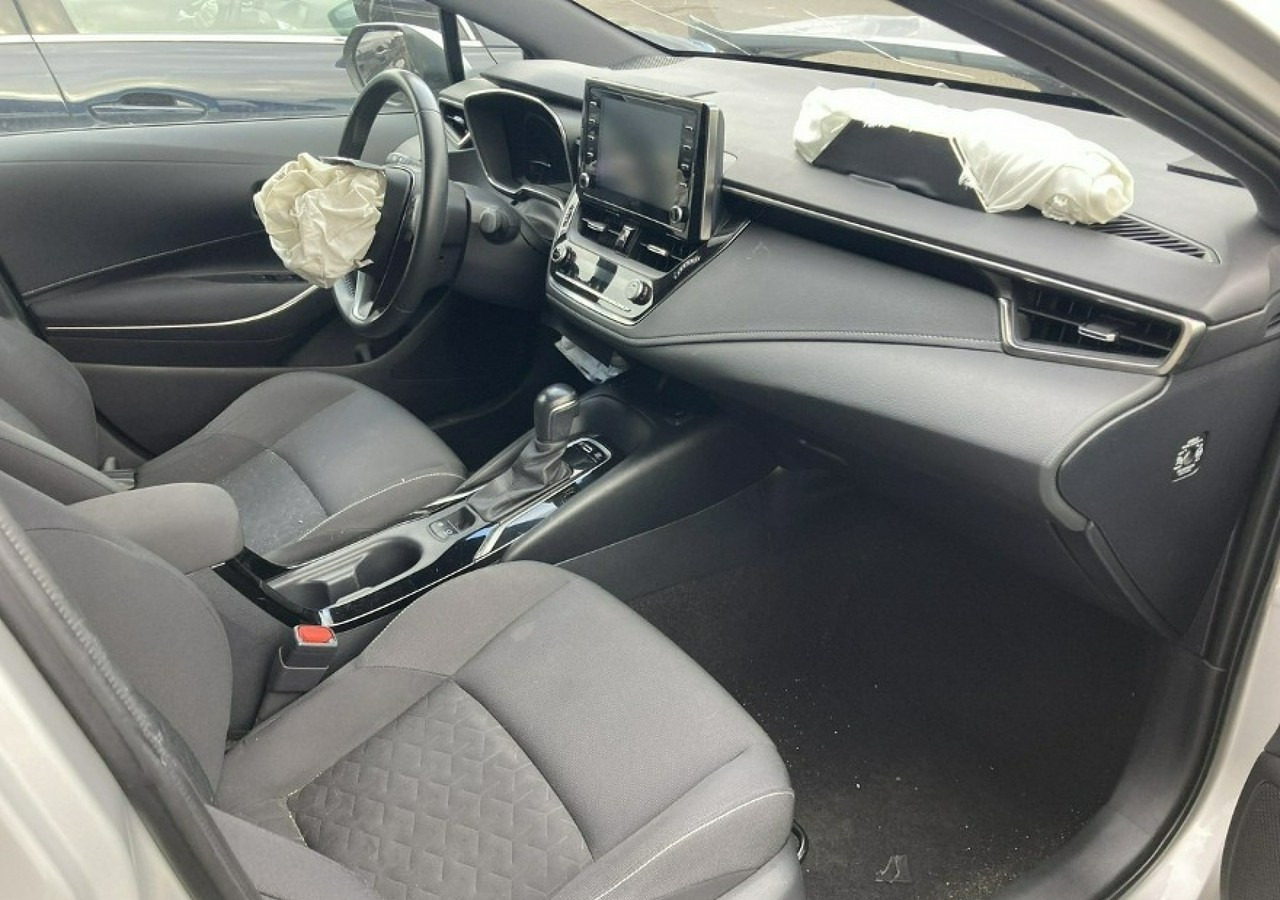 Toyota Corolla XII Corolla 1.8 Hybrid 102KM Comfort Salon PL 2020 - Hatchback: foto 4 Toyota Corolla XII Corolla 1.8 Hybrid 102KM Comfort Salon PL 2020 - Hatchback: foto 4