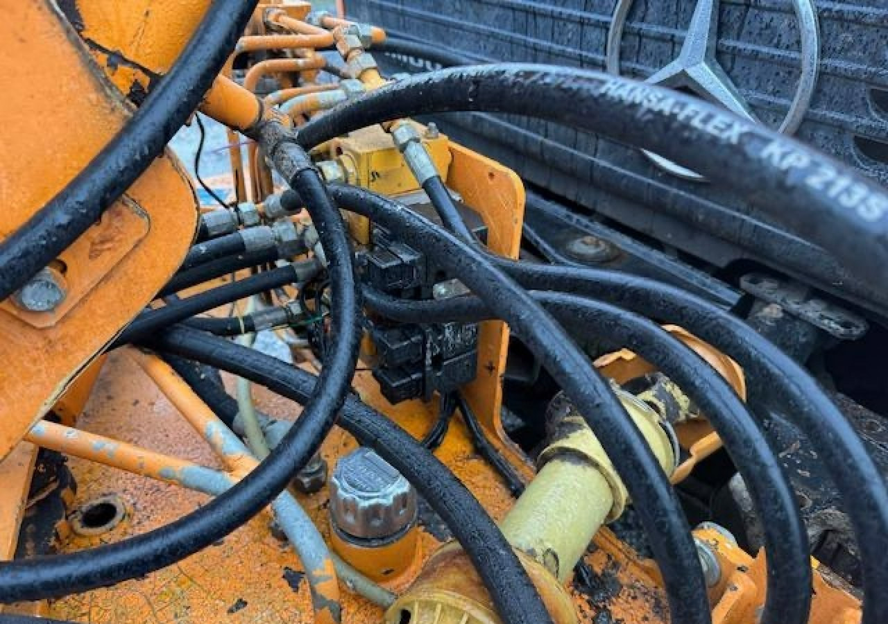 Vehículo municipal Inna Inny Unimog 1400 4X4 Kosiarka bijakowa teleskopowa: foto 20 Vehículo municipal Inna Inny Unimog 1400 4X4 Kosiarka bijakowa teleskopowa: foto 20