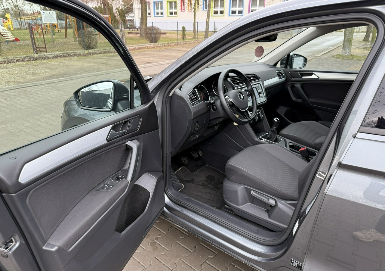 SUV/ Todoterreno Volkswagen Tiguan II 1,4TSI 150KM 65tyśkm 7osobowy Comfort Tempomat ACC Klima Alu 2018: foto 9