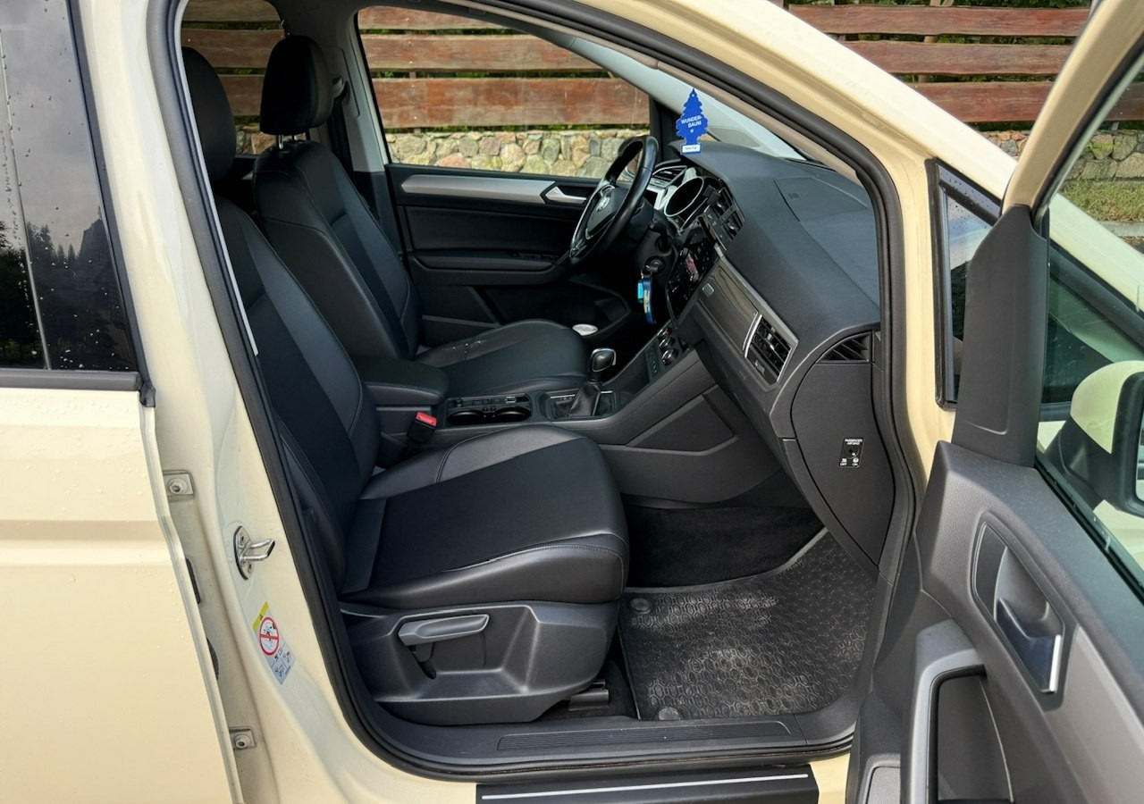 Coche familiar Volkswagen Touran III 2.0 TDI DSG 120 KM Automat 7osobowy Klima Skóra Full Serwis 2020: foto 8