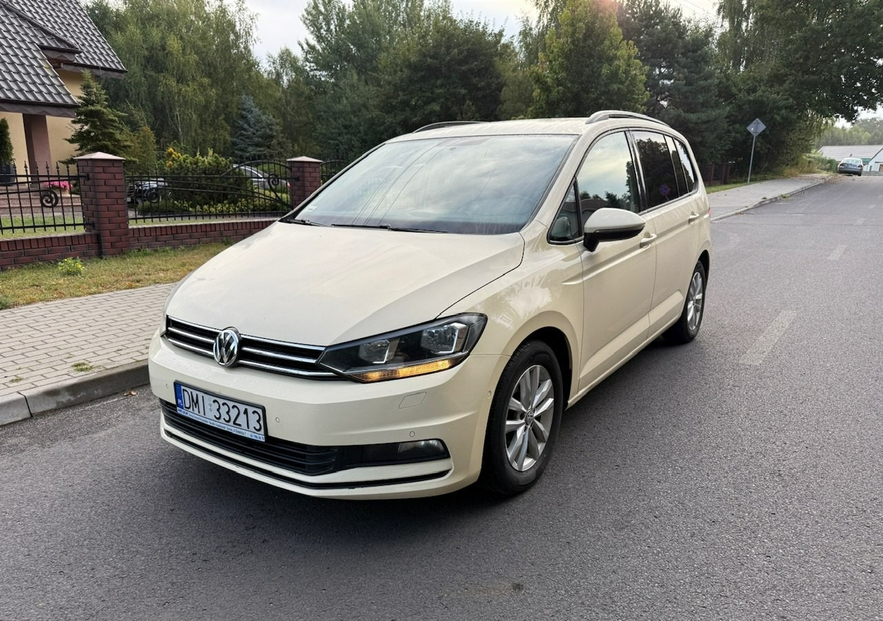 Coche familiar Volkswagen Touran III 2.0 TDI DSG 120 KM Automat 7osobowy Klima Skóra Full Serwis 2020: foto 6