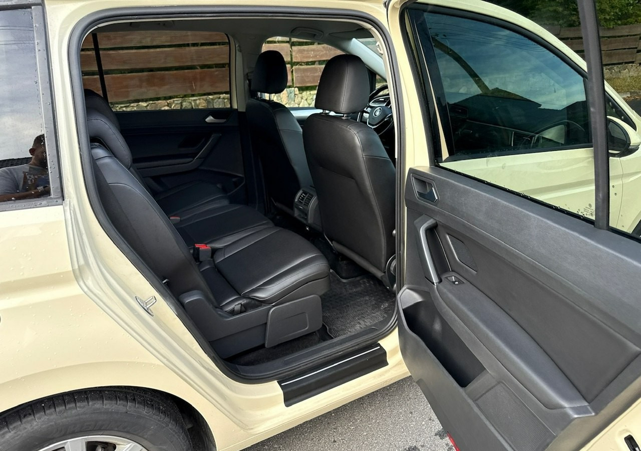 Coche familiar Volkswagen Touran III 2.0 TDI DSG 120 KM Automat 7osobowy Klima Skóra Full Serwis 2020: foto 11