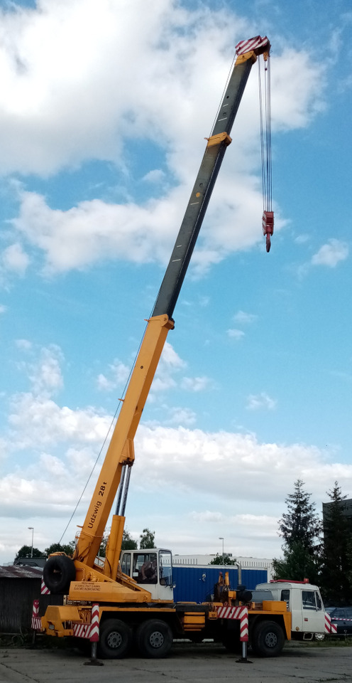 Autogrúa TARTA AD28 AD28: foto 7