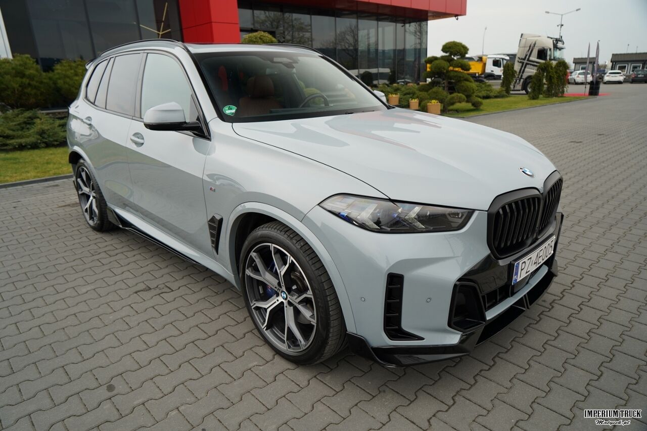 BMW X5 / X PERFORMANCE / 7 OSÓB / BOWERS&WILKINS / MASAŻ / FULL OPCJA / PIERWSZA REJESTRACJA 2024 - Coche: foto 5 BMW X5 / X PERFORMANCE / 7 OSÓB / BOWERS&WILKINS / MASAŻ / FULL OPCJA / PIERWSZA REJESTRACJA 2024 - Coche: foto 5