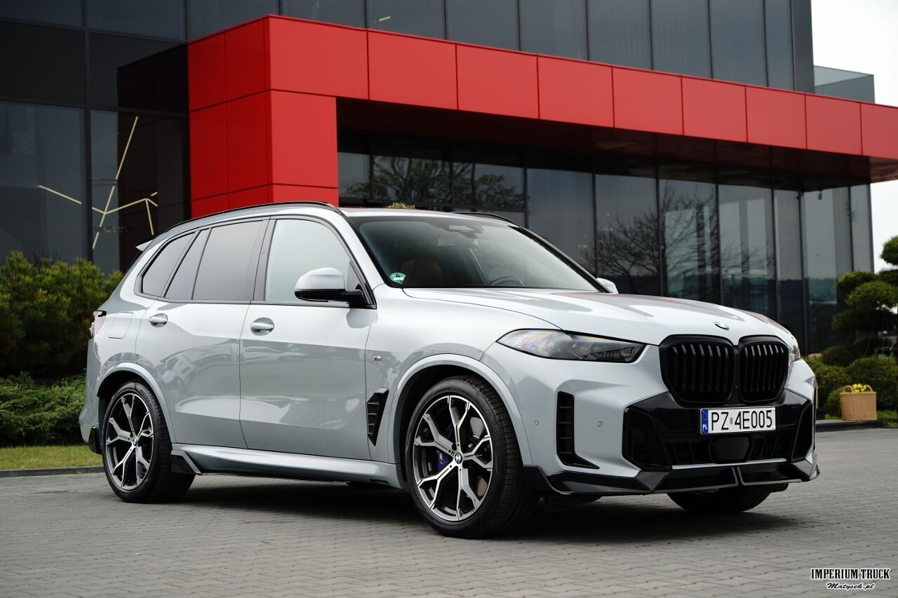 BMW X5 / X PERFORMANCE / 7 OSÓB / BOWERS&WILKINS / MASAŻ / FULL OPCJA / PIERWSZA REJESTRACJA 2024 - Coche: foto 3 BMW X5 / X PERFORMANCE / 7 OSÓB / BOWERS&WILKINS / MASAŻ / FULL OPCJA / PIERWSZA REJESTRACJA 2024 - Coche: foto 3