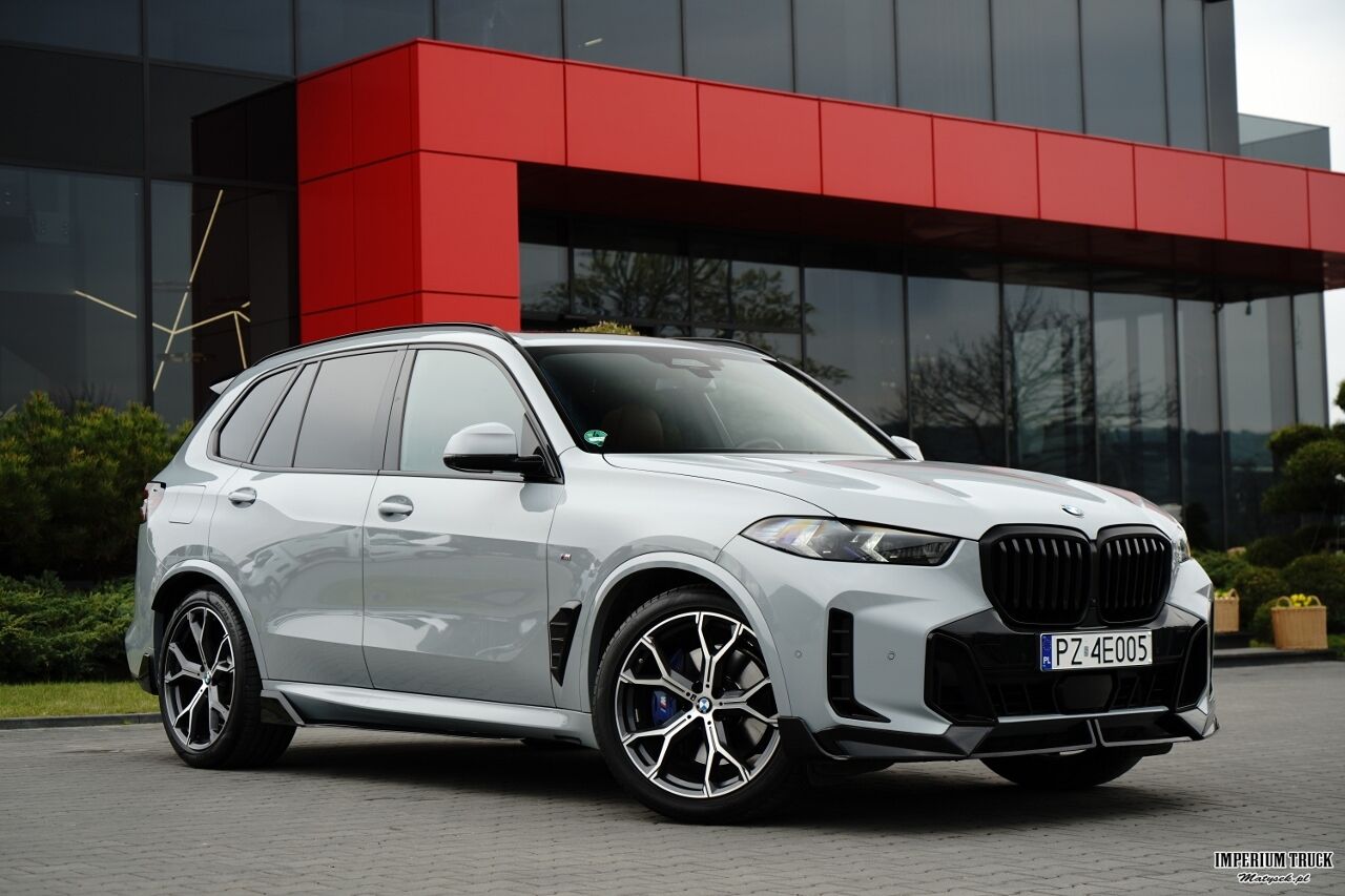 BMW X5 / X PERFORMANCE / 7 OSÓB / BOWERS&WILKINS / MASAŻ / FULL OPCJA / PIERWSZA REJESTRACJA 2024 - Coche: foto 4 BMW X5 / X PERFORMANCE / 7 OSÓB / BOWERS&WILKINS / MASAŻ / FULL OPCJA / PIERWSZA REJESTRACJA 2024 - Coche: foto 4