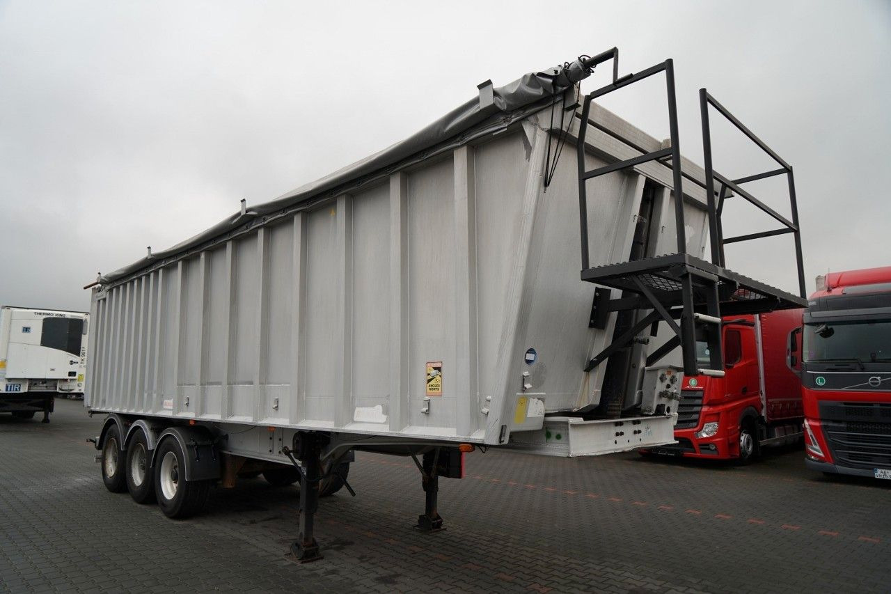 Benalu TIPPER 45 M3/WHOLE ALUMINIUM/5700 KG/FLAP-DOORS - Volquete semirremolque: foto 2 Benalu TIPPER 45 M3/WHOLE ALUMINIUM/5700 KG/FLAP-DOORS - Volquete semirremolque: foto 2