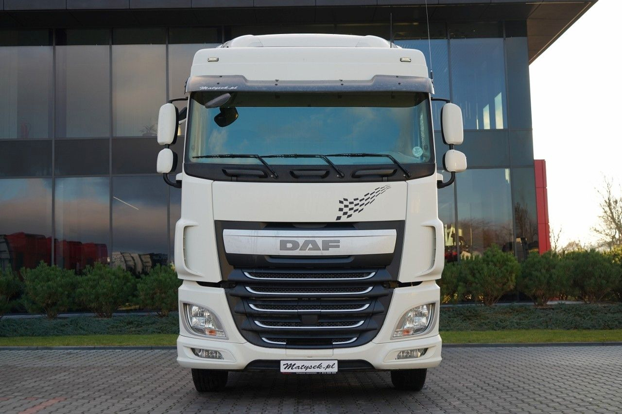 DAF XF 460 / SPACE CAB / EURO 6 - Cabeza tractora: foto 3 DAF XF 460 / SPACE CAB / EURO 6 - Cabeza tractora: foto 3