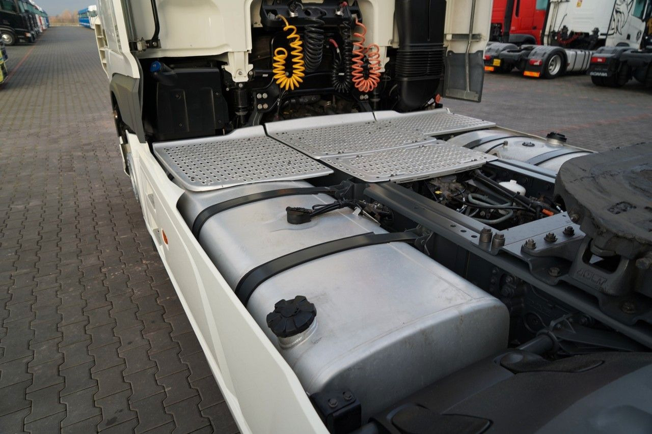 Cabeza tractora DAF XF 480 / SPACE CAB / RETARDER / OPONY 100%: foto 13