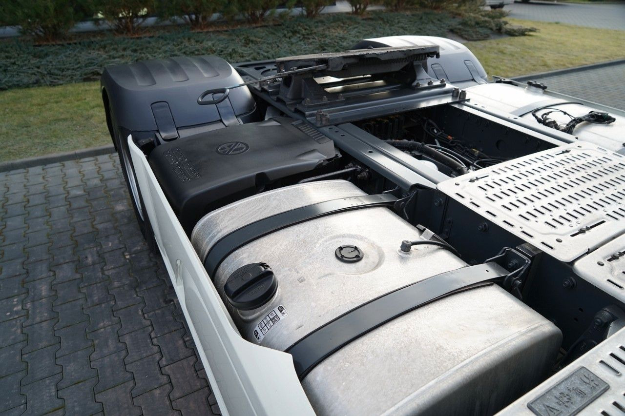 Cabeza tractora DAF XF 480 / SPACE CAB / RETARDER / OPONY 100%: foto 17