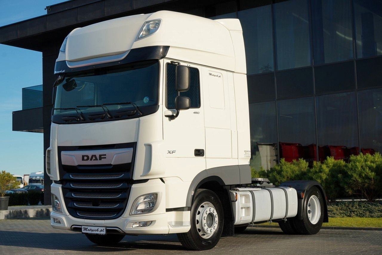 DAF XF 480 / SUPER SPACE CAB / 2021 - Cabeza tractora: foto 5 DAF XF 480 / SUPER SPACE CAB / 2021 - Cabeza tractora: foto 5