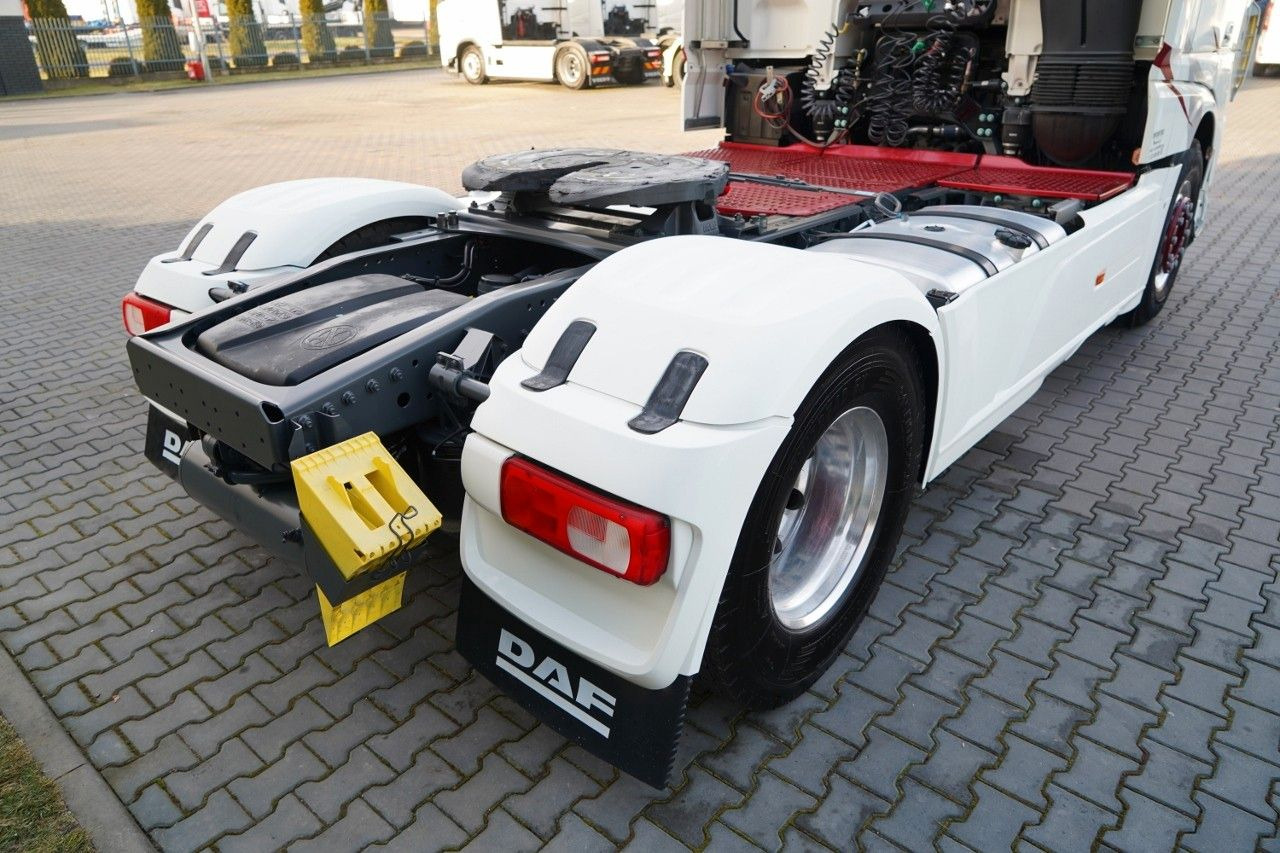 Cabeza tractora DAF XF 530 / RETARDER / I-PARK COOL / SUPER SPACE CA: foto 15