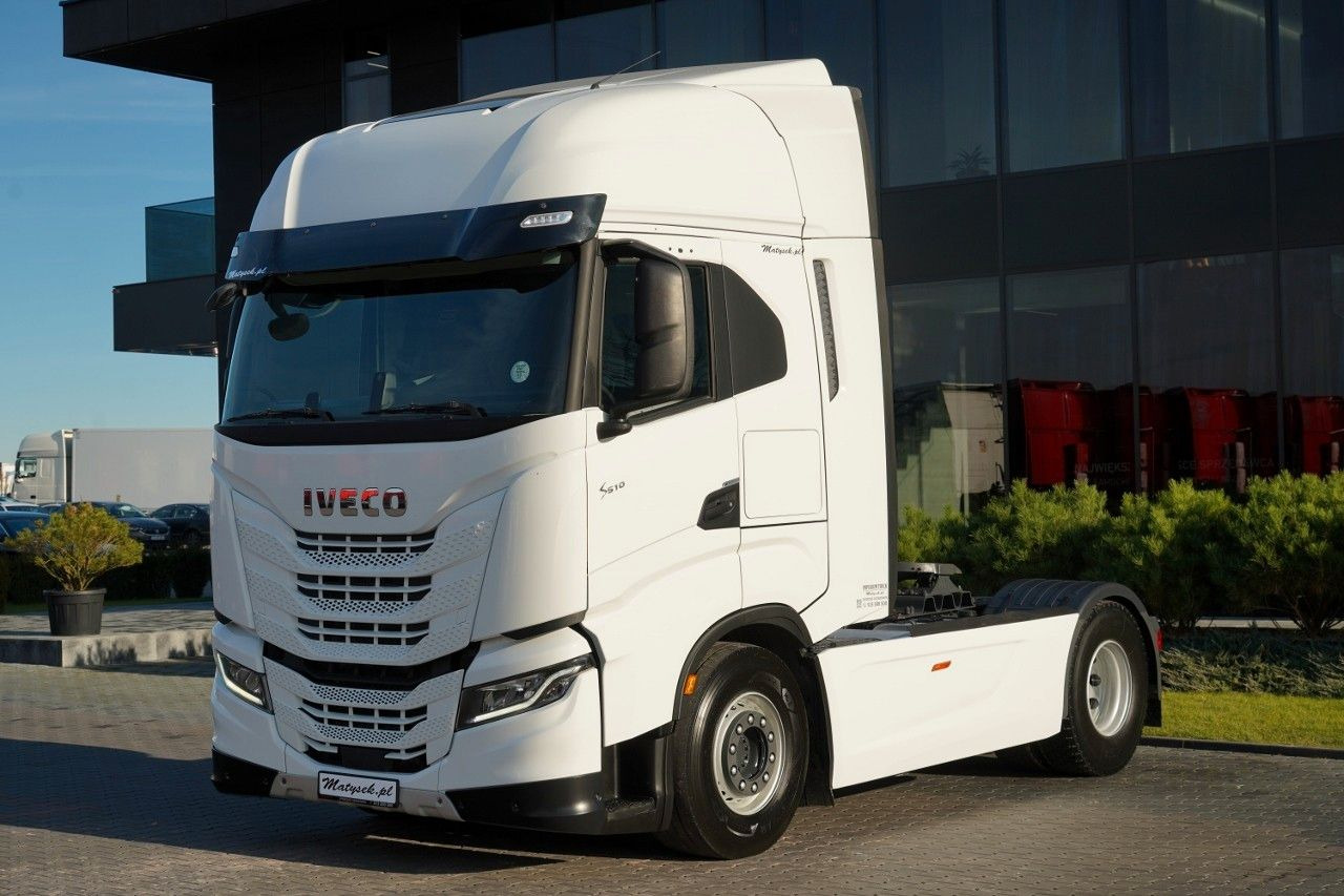 Iveco S-WAY 510 / RETARDER / HYDRAULIKA / I-PARK COOL - Cabeza tractora: foto 4 Iveco S-WAY 510 / RETARDER / HYDRAULIKA / I-PARK COOL - Cabeza tractora: foto 4