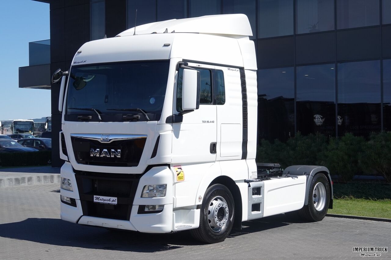 MAN TGX 18.440 / 2017 / OPONY 100 % / EURO 6 / - Cabeza tractora: foto 2 MAN TGX 18.440 / 2017 / OPONY 100 % / EURO 6 / - Cabeza tractora: foto 2