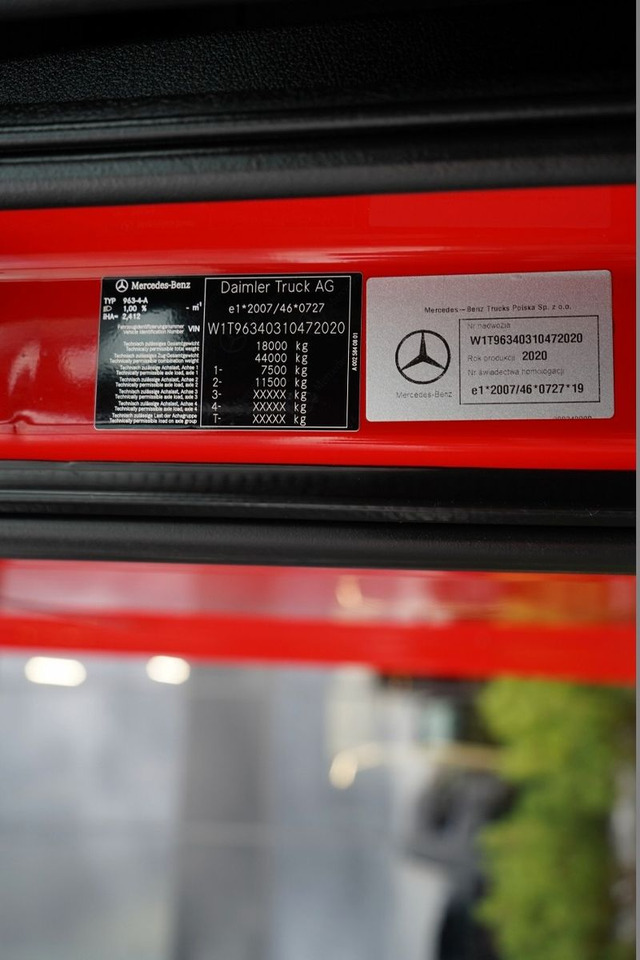 Cabeza tractora Mercedes-Benz ACTROS 1845 / BIG SPACE / 2020: foto 37 Cabeza tractora Mercedes-Benz ACTROS 1845 / BIG SPACE / 2020: foto 37