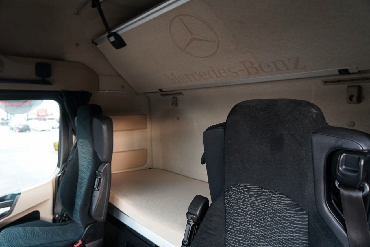 Cabeza tractora Mercedes-Benz ACTROS 1845 / BIG SPACE / 2020: foto 25 Cabeza tractora Mercedes-Benz ACTROS 1845 / BIG SPACE / 2020: foto 25