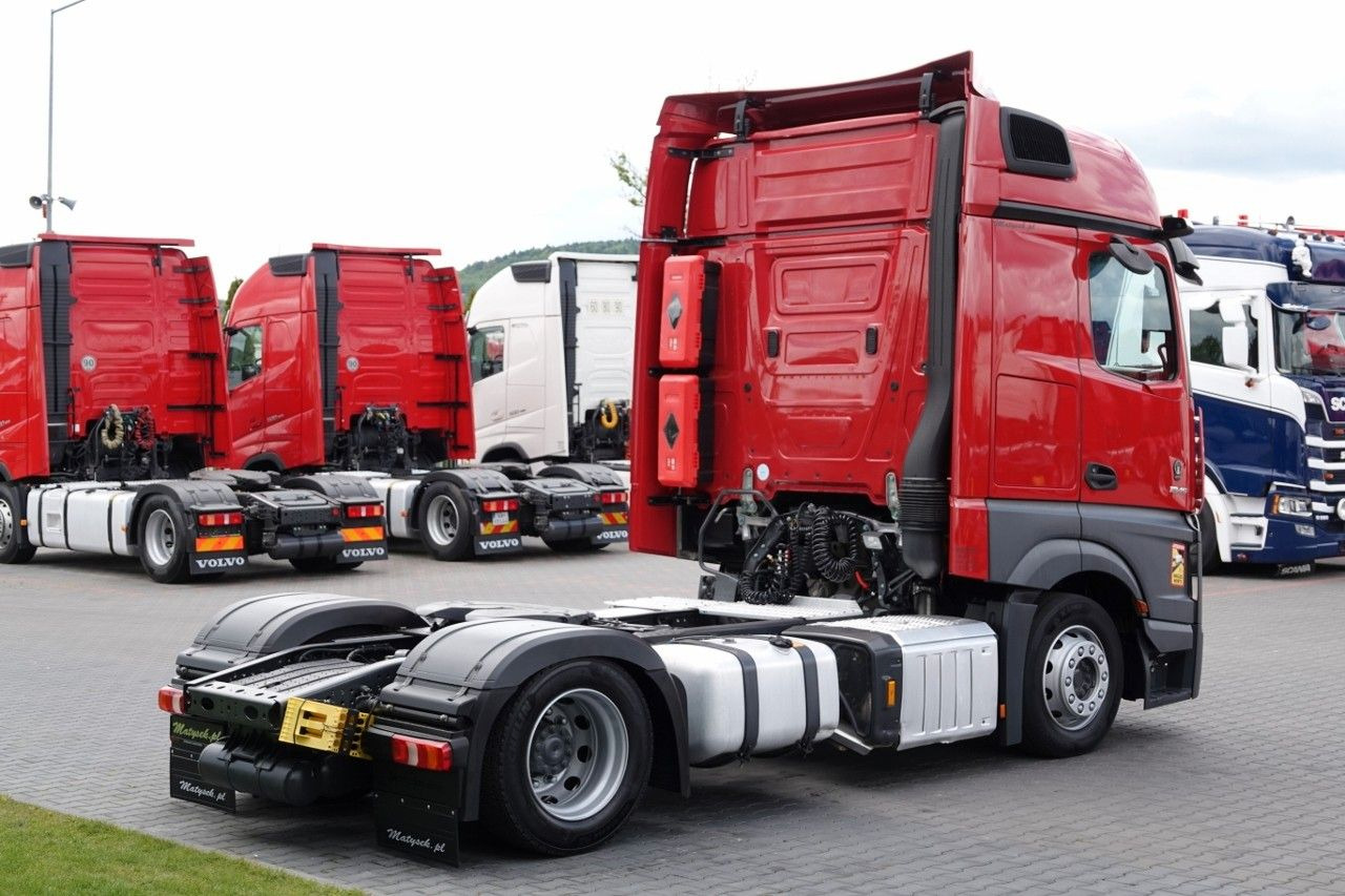 Mercedes-Benz ACTROS 1845 / LOW DECK / MEGA / BIG SPACE / PO K - Cabeza tractora: foto 4 Mercedes-Benz ACTROS 1845 / LOW DECK / MEGA / BIG SPACE / PO K - Cabeza tractora: foto 4