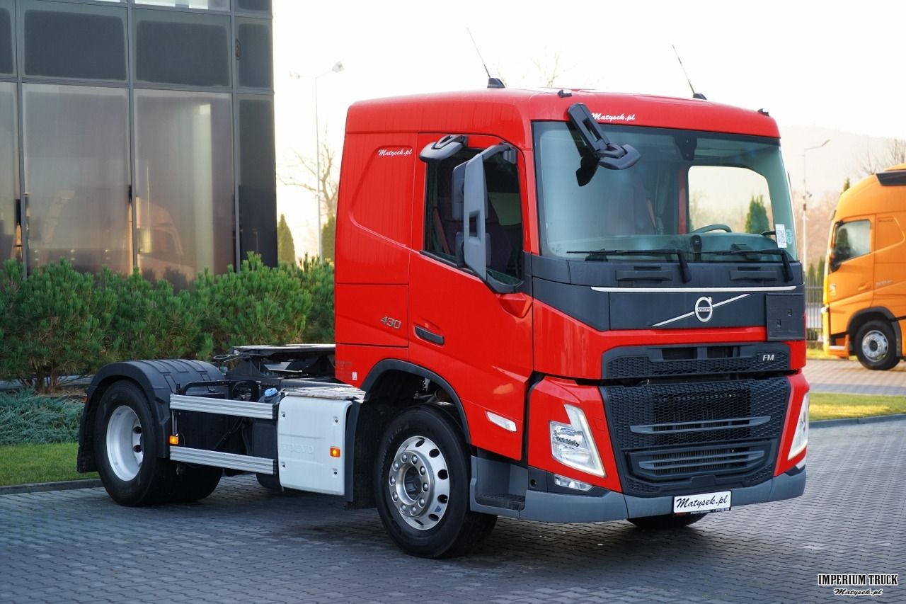 VOLVO FM 430 / PEŁNY ADR / WAGA: 6500 KG / NISKA KABINA / 2022 ROK / PO ZŁOTYM KONTRAKCIE SERWISOWYM / - Cabeza tractora: foto 2 VOLVO FM 430 / PEŁNY ADR / WAGA: 6500 KG / NISKA KABINA / 2022 ROK / PO ZŁOTYM KONTRAKCIE SERWISOWYM / - Cabeza tractora: foto 2