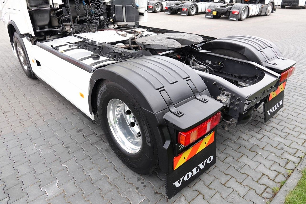 Cabeza tractora Volvo FH 500 / RETARDER / I-PARK COOL / HYDRAULIKA / A: foto 10 Cabeza tractora Volvo FH 500 / RETARDER / I-PARK COOL / HYDRAULIKA / A: foto 10