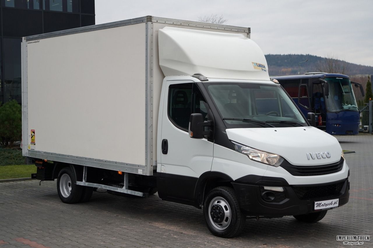 IVECO DAILY 35-140 / KONTENER 4,2 M / WINDA / BLIŹNIAK DMC: 3500 KG / SPROWADZONY - Furgoneta: foto 4 IVECO DAILY 35-140 / KONTENER 4,2 M / WINDA / BLIŹNIAK DMC: 3500 KG / SPROWADZONY - Furgoneta: foto 4
