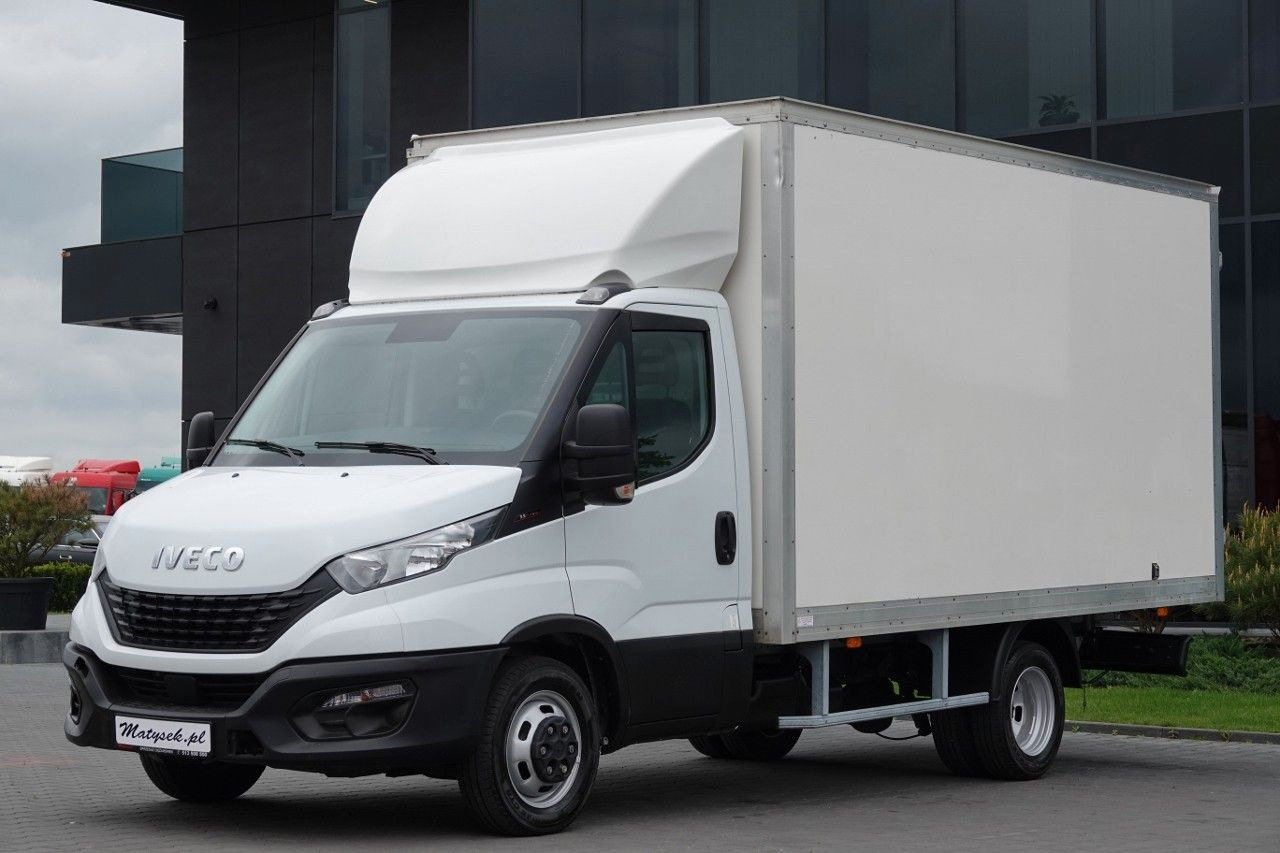 Iveco DAILY 3,0 D / KONTENER / 2020 ROK /BLIŹNIAK / SP - Frigorífico furgoneta: foto 2 Iveco DAILY 3,0 D / KONTENER / 2020 ROK /BLIŹNIAK / SP - Frigorífico furgoneta: foto 2