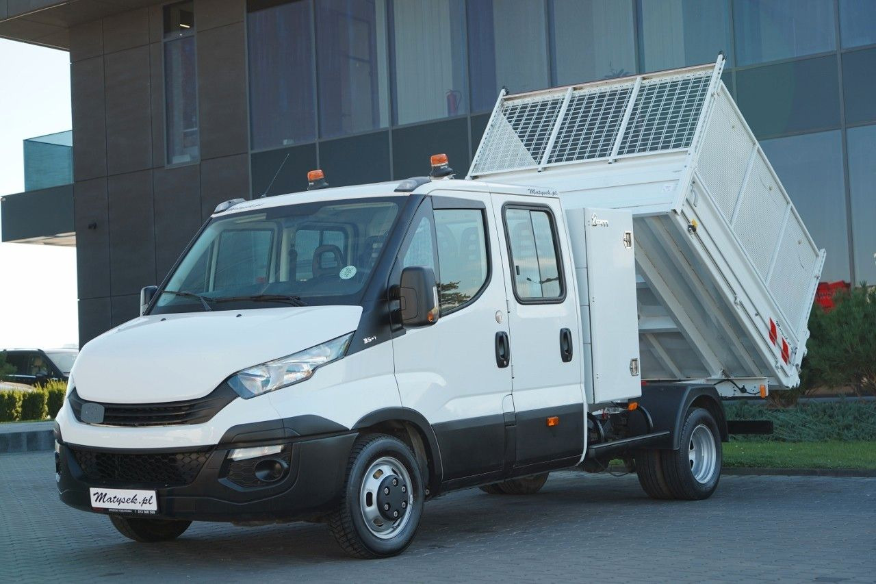 Iveco DAILY 35-140 / BRYGADOWKA / WYWROTKA / BLIŹNIAK - Volquete furgoneta, Furgoneta combi: foto 1 Iveco DAILY 35-140 / BRYGADOWKA / WYWROTKA / BLIŹNIAK - Volquete furgoneta, Furgoneta combi: foto 1