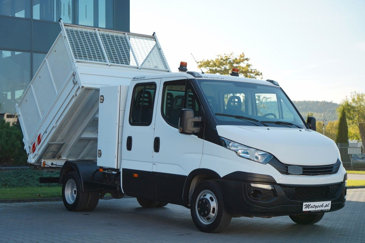 Iveco DAILY 35-140 / BRYGADOWKA / WYWROTKA / BLIŹNIAK - Volquete furgoneta, Furgoneta combi: foto 3 Iveco DAILY 35-140 / BRYGADOWKA / WYWROTKA / BLIŹNIAK - Volquete furgoneta, Furgoneta combi: foto 3