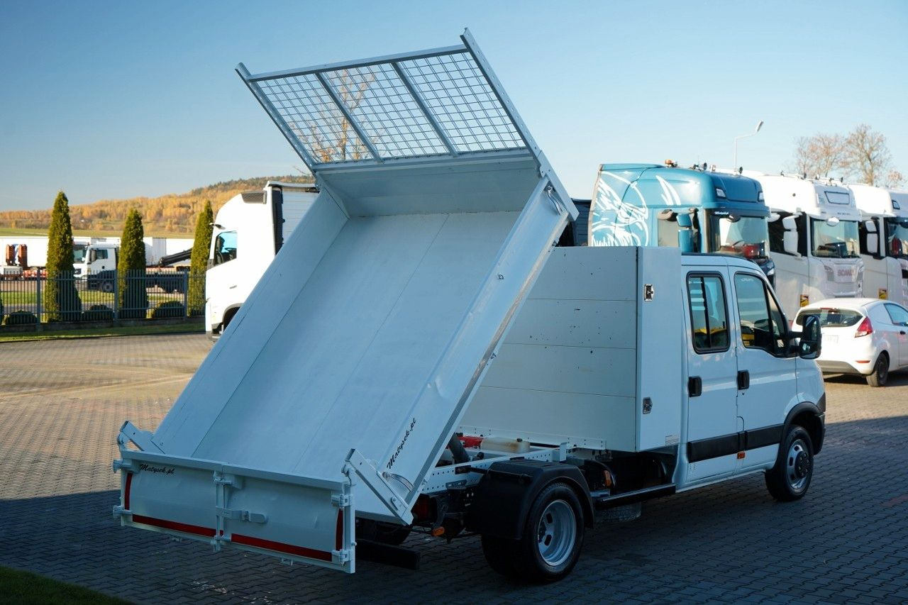 Iveco DAILY 35C11 / WYWROTKA / BRYGADÓWKA / BLIŹNIAK / - Volquete furgoneta: foto 5 Iveco DAILY 35C11 / WYWROTKA / BRYGADÓWKA / BLIŹNIAK / - Volquete furgoneta: foto 5