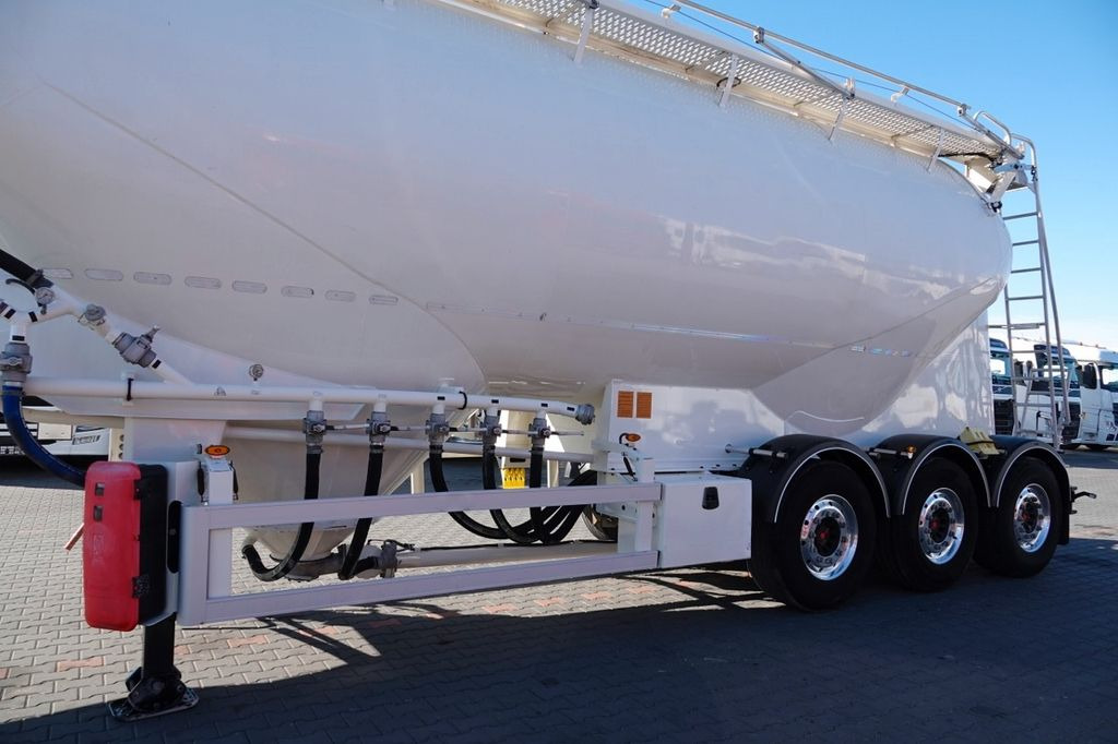 Legras CEMENTONACZEPA / 3 KOMORY / 38 000 L / SILOS - Semirremolque silo: foto 2 Legras CEMENTONACZEPA / 3 KOMORY / 38 000 L / SILOS - Semirremolque silo: foto 2