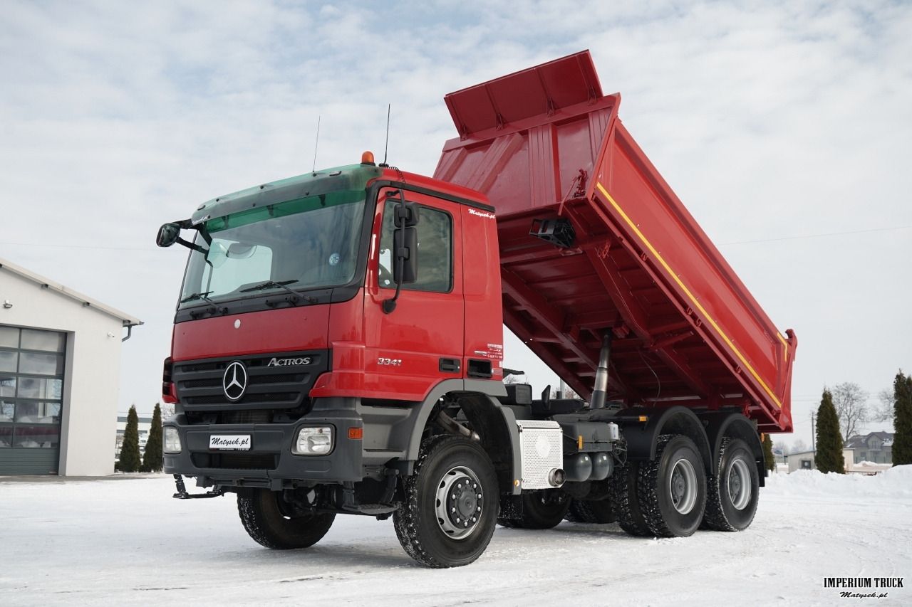 MERCEDES ACTROS 3341 / 6x6 / WYWROTKA 3 STRONNA / EPS + SPRZĘGŁO - Volquete camión: foto 2 MERCEDES ACTROS 3341 / 6x6 / WYWROTKA 3 STRONNA / EPS + SPRZĘGŁO - Volquete camión: foto 2